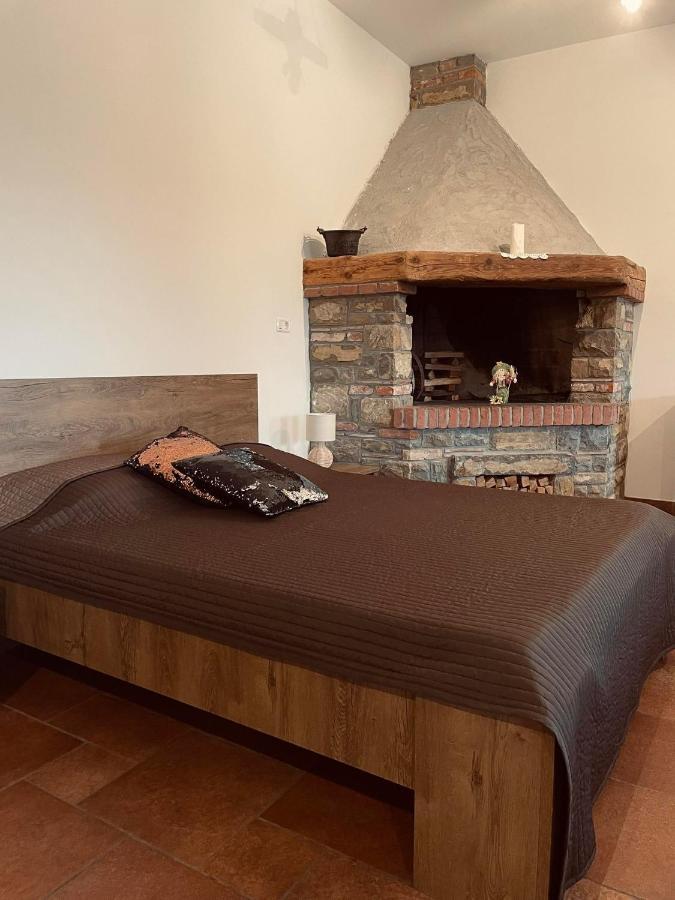 Winehouse Dolcevista Izola Apartment Bagian luar foto