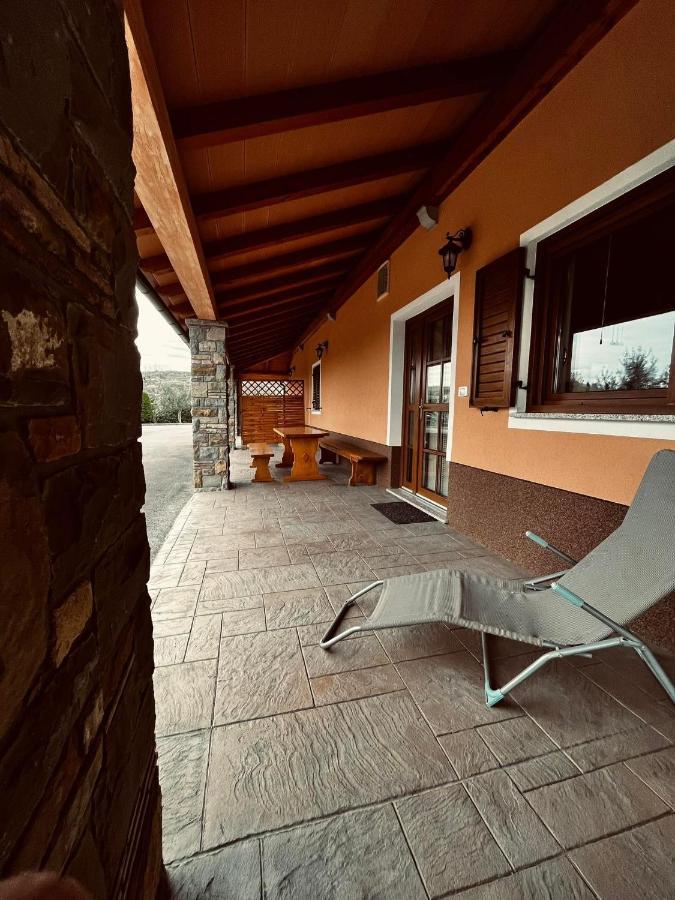 Winehouse Dolcevista Izola Apartment Bagian luar foto
